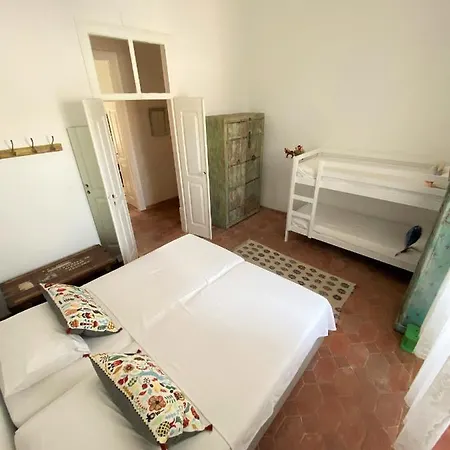 Quinta Do Pinto - Holiday Near Faro, Algarve - 4 Bedroom, Pool, Rooftop Terrace