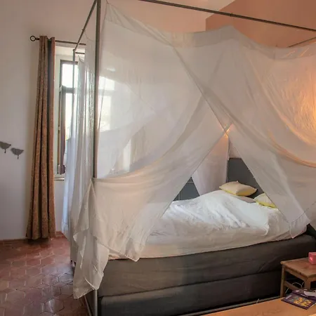 Villa Quinta Do Pinto - Holiday Near Faro, Algarve - 4 Bedroom, Pool, Rooftop Terrace Poco do Vale