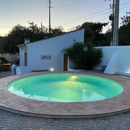 Quinta Do Pinto - Holiday Near Faro, Algarve - 4 Bedroom, Pool, Rooftop Terrace Poco do Vale