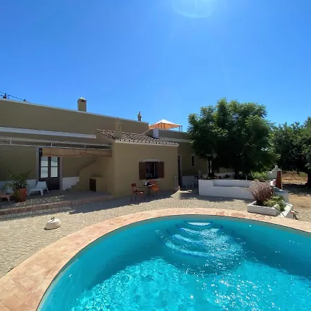 Quinta Do Pinto - Holiday Near Faro, Algarve - 4 Bedroom, Pool, Rooftop Terrace * Poco do Vale