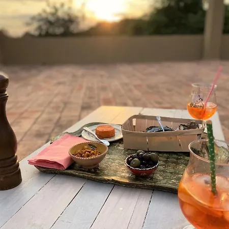 Quinta Do Pinto - Holiday Near Faro, Algarve - 4 Bedroom, Pool, Rooftop Terrace Villa *