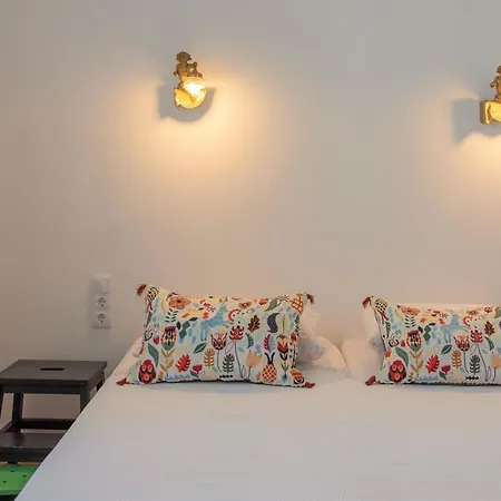 Quinta Do Pinto - Holiday Near Faro, Algarve - 4 Bedroom, Pool, Rooftop Terrace Poco do Vale