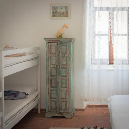 Quinta Do Pinto - Holiday Near Faro, Algarve - 4 Bedroom, Pool, Rooftop Terrace *