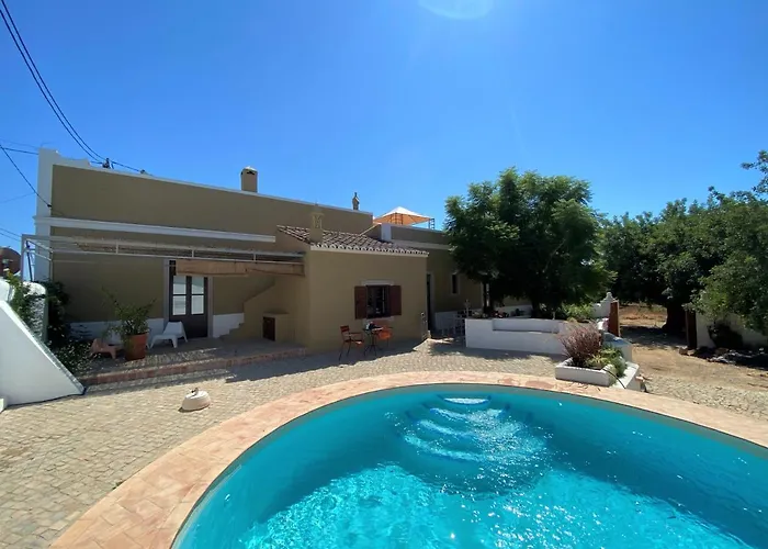 Quinta Do Pinto - Holiday Near Faro, Algarve - 4 Bedroom, Pool, Rooftop Terrace * Poco do Vale