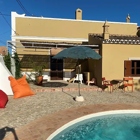 Quinta Do Pinto - Holiday Near Faro, Algarve - 4 Bedroom, Pool, Rooftop Terrace Villa